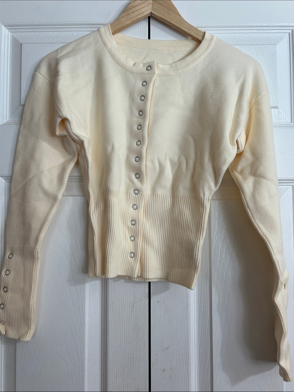 Cream Button-Front Ribbed Waist Knit Top